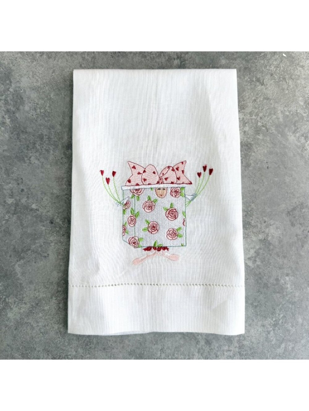 Patience Brewster Rose Love Heart Valentine Gift Box Present Hand Tea Towel